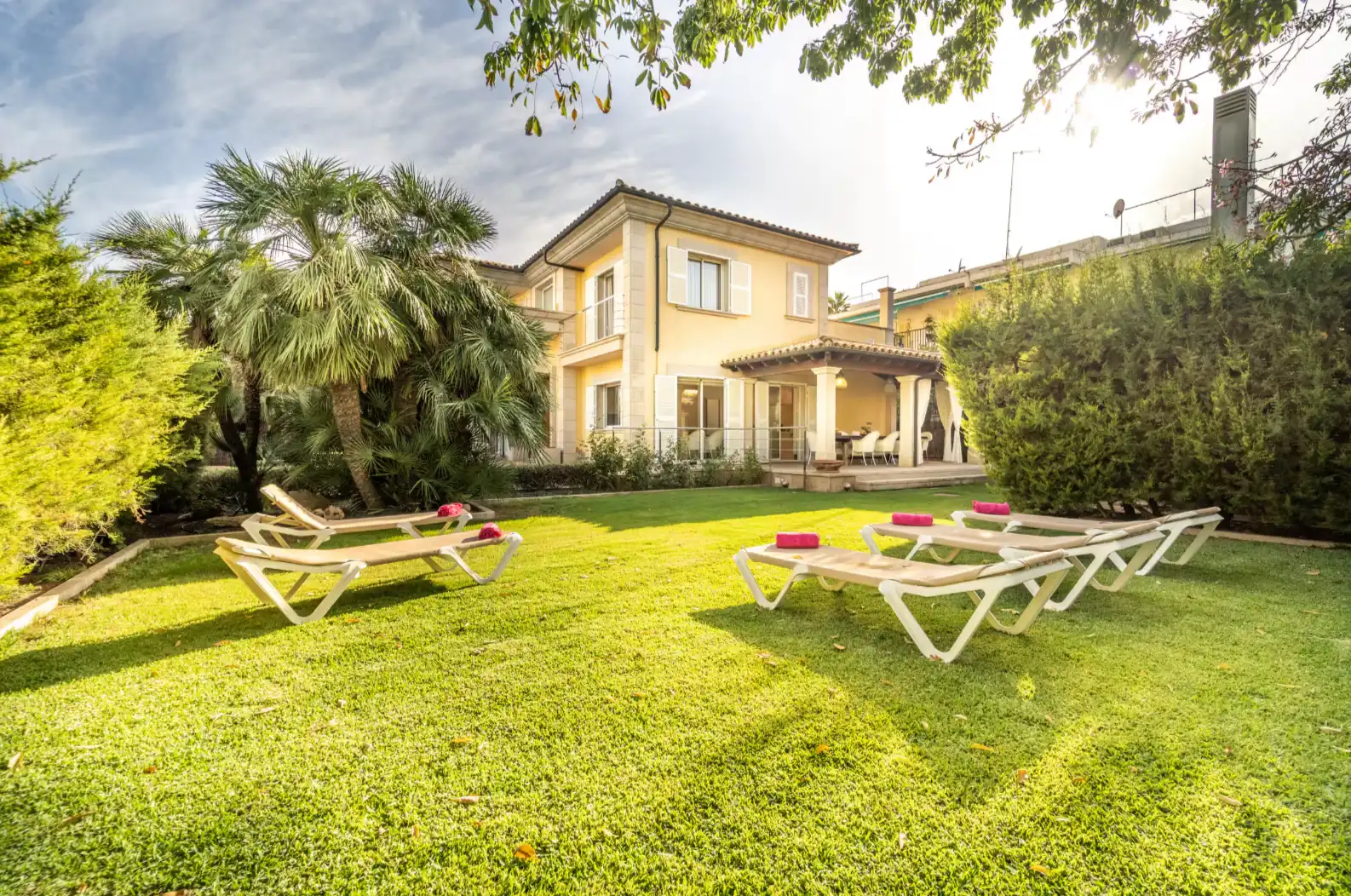 Aigua Blava — maravillosa villa junto a la playa de Muro
